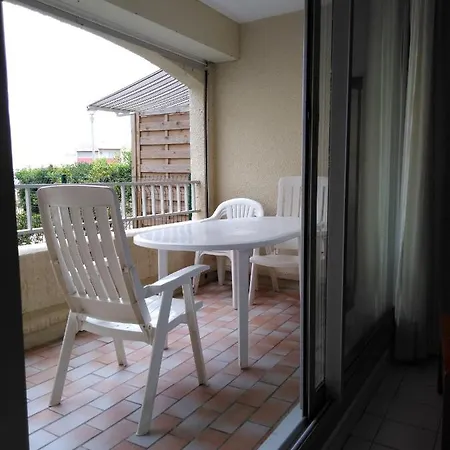 Daire 4 Pers Vue Mer Piscine Parking Ref Ig496c *